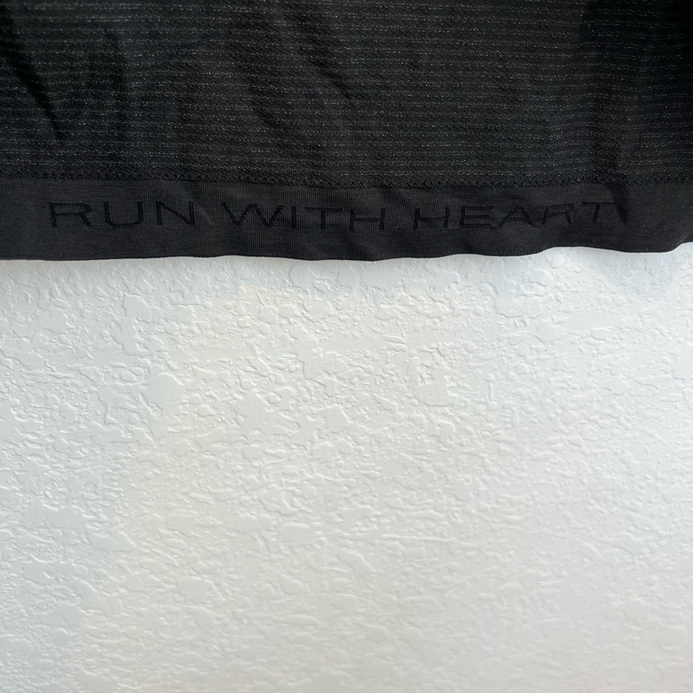 Lululemon “Run With Heart” Rare Swiftly Top - image 2
